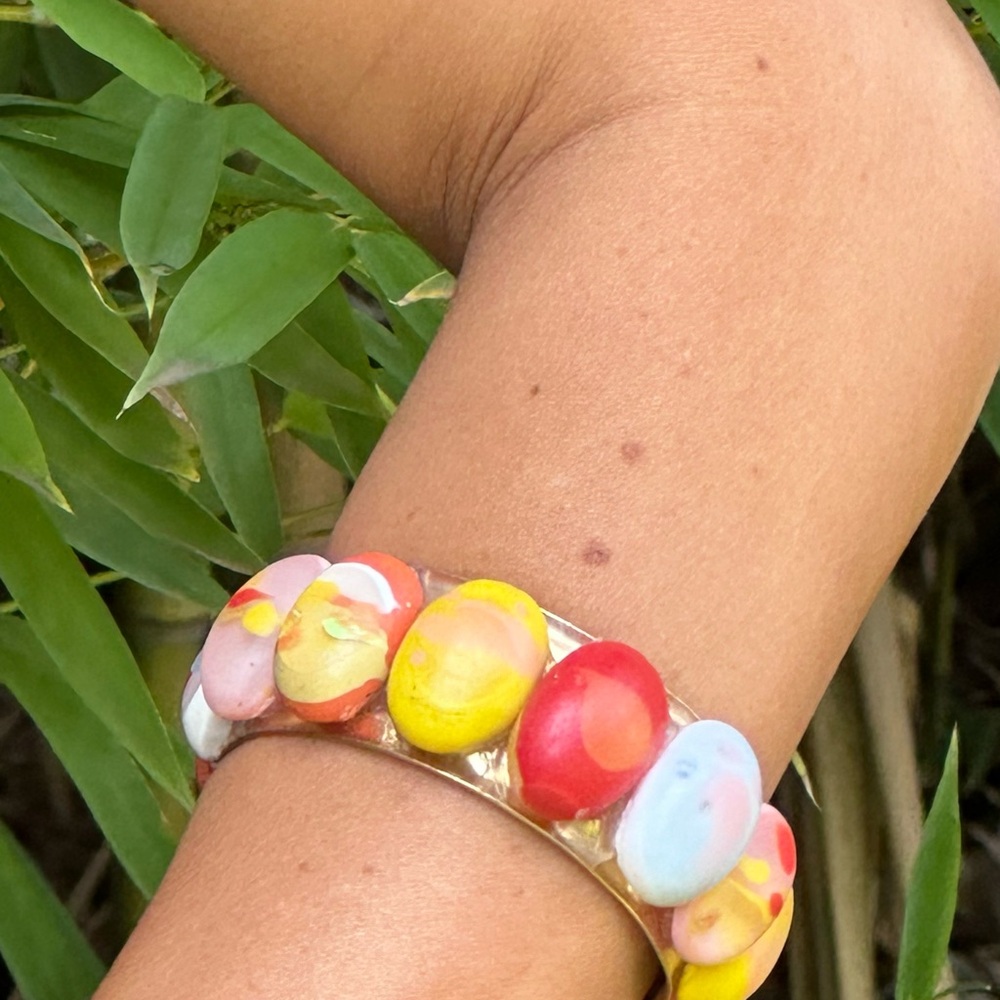 Cuff It In Color